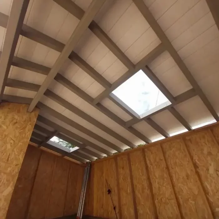 Image d'une charpente vu de l'intérieur